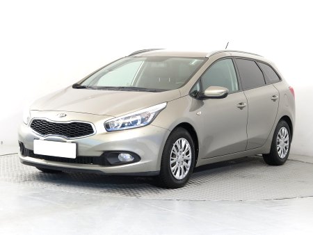 Kia Cee´d, 2013 - pohled č. 3