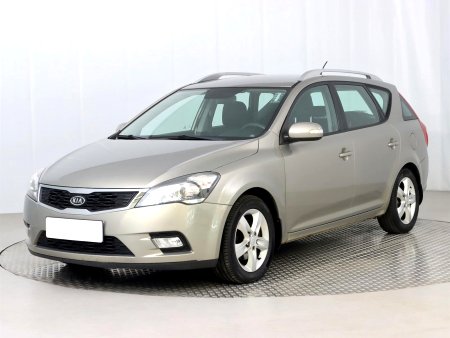 Kia Cee´d, 2011 - pohled č. 3