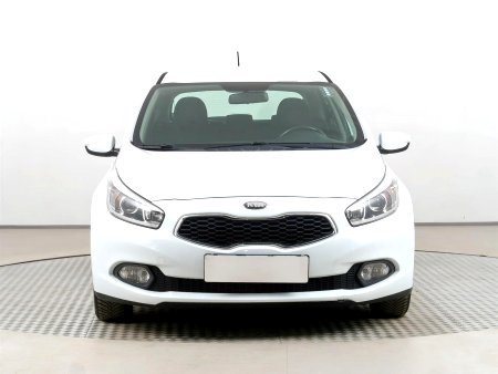Kia Cee´d, 2013 - pohled č. 2