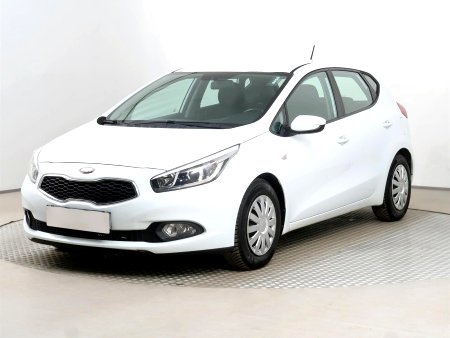 Kia Cee´d, 2013 - pohled č. 3