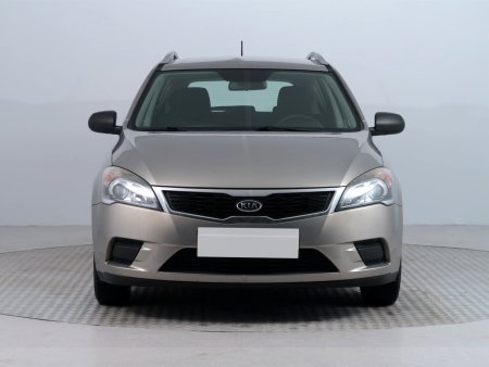 Kia Cee´d, 2010 - pohled č. 2