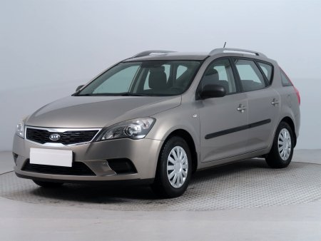Kia Cee´d, 2010 - pohled č. 3