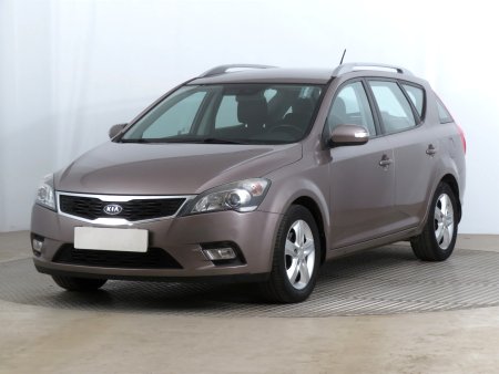 Kia Cee´d, 2010 - pohled č. 3