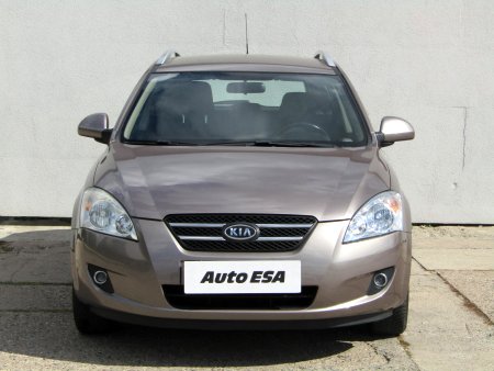Kia Cee´d, 2008 - pohled č. 2