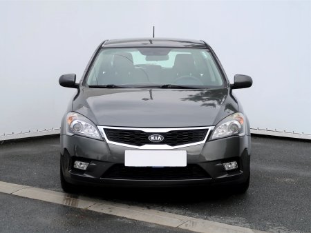 Kia Cee´d, 2010 - pohled č. 2