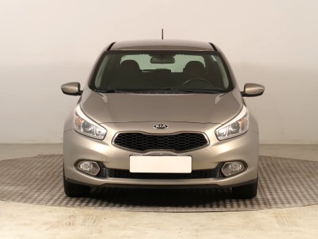 Kia Cee´d, 2012 - pohled č. 2