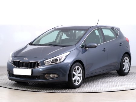 Kia Cee´d, 2012 - pohled č. 3