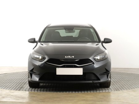 Kia Cee´d, 2022 - pohled č. 2