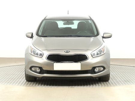 Kia Cee´d, 2014 - pohled č. 2