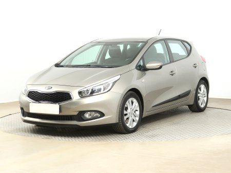 Kia Cee´d, 2014 - pohled č. 3