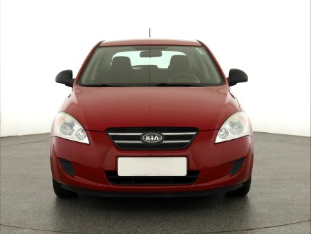 Kia Cee´d, 2009 - pohled č. 2