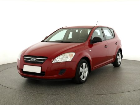 Kia Cee´d, 2009 - pohled č. 3