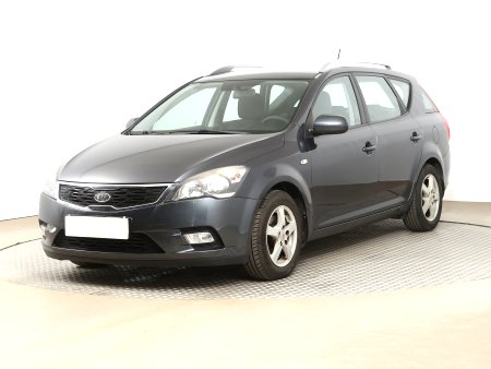 Kia Cee´d, 2011 - pohled č. 3