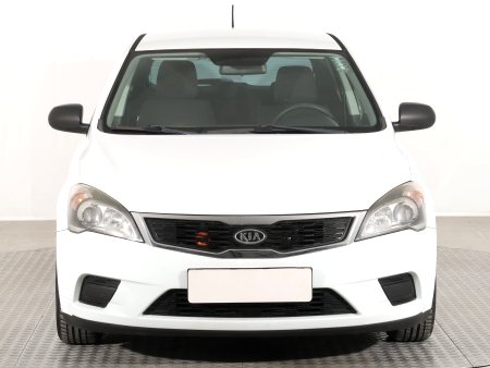 Kia Cee´d, 2010 - pohled č. 2