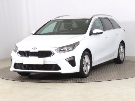 Kia Cee´d, 2021 - pohled č. 3