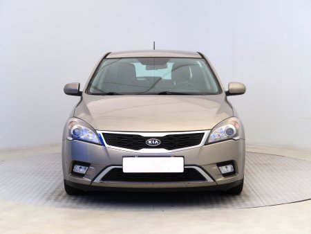 Kia Cee´d, 2011 - pohled č. 2