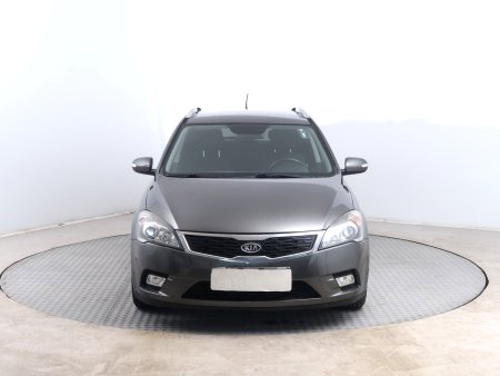 Kia Cee´d, 2010 - pohled č. 2