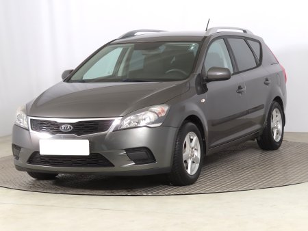 Kia Cee´d, 2010 - pohled č. 3