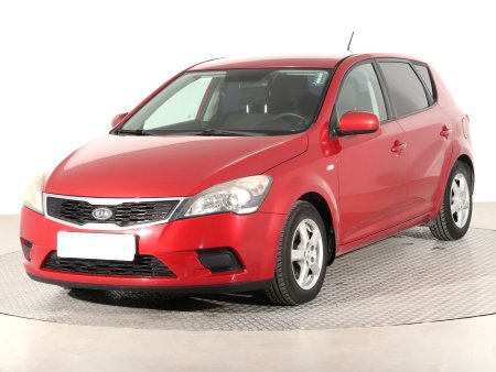 Kia Cee´d, 2011 - pohled č. 3