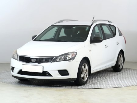 Kia Cee´d, 2010 - pohled č. 3