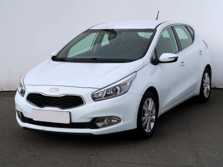Kia Cee´d, 2013 - pohled č. 3