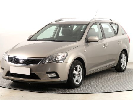 Kia Cee´d, 2011 - pohled č. 3