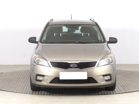 Kia Cee´d, 2010 - pohled č. 2