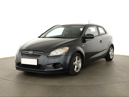 Kia Cee´d, 2010 - pohled č. 3