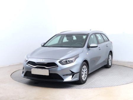 Kia Cee´d, 2022 - pohled č. 3