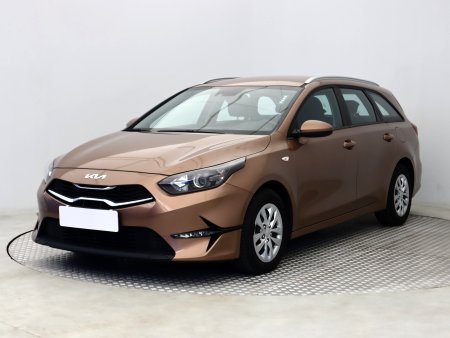 Kia Cee´d, 2022 - pohled č. 3