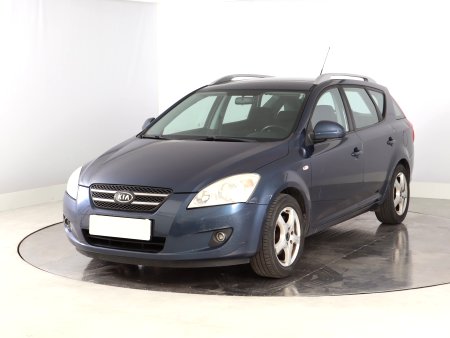 Kia Cee´d, 2008 - pohled č. 3
