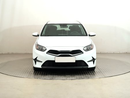 Kia Cee´d, 2022 - pohled č. 2