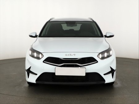 Kia Cee´d, 2022 - pohled č. 2