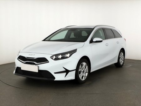 Kia Cee´d, 2022 - pohled č. 3