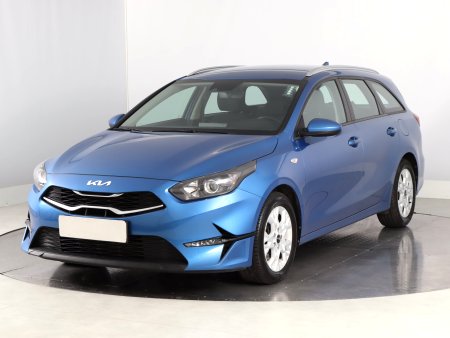 Kia Cee´d, 2023 - pohled č. 3