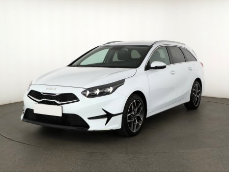 Kia Cee´d, 2023 - pohled č. 3