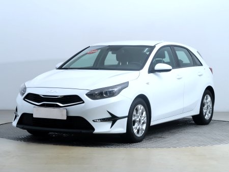Kia Cee´d, 2022 - pohled č. 3