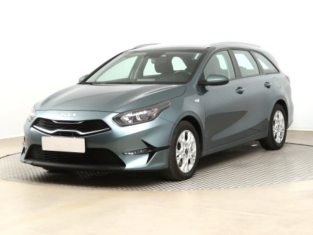 Kia Cee´d, 2023 - pohled č. 3