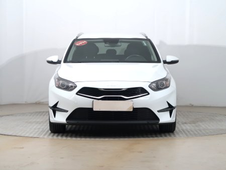 Kia Cee´d, 2022 - pohled č. 2