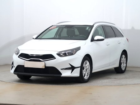 Kia Cee´d, 2022 - pohled č. 3