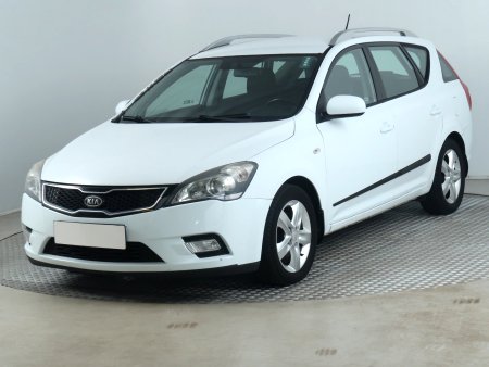 Kia Cee´d, 2012 - pohled č. 3