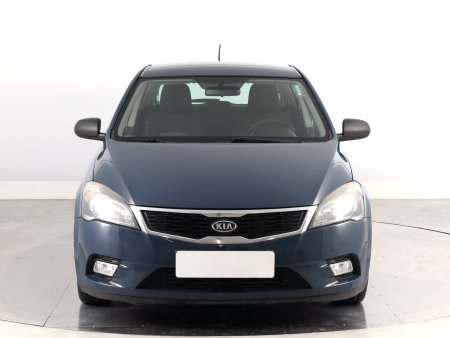 Kia Cee´d, 2011 - pohled č. 2