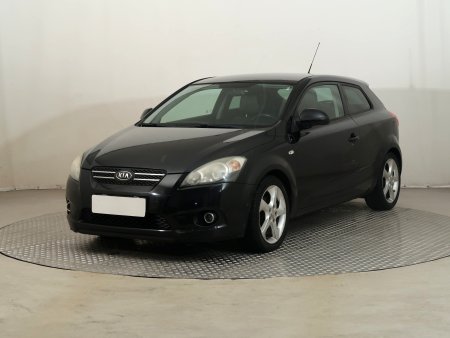 Kia Cee´d, 2008 - pohled č. 3