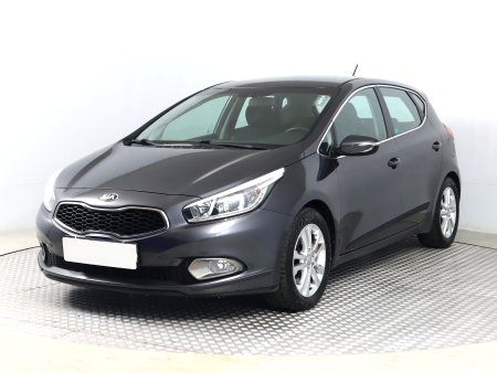 Kia Cee´d, 2013 - pohled č. 3