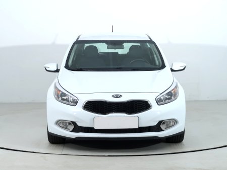 Kia Cee´d, 2014 - pohled č. 2