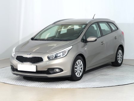 Kia Cee´d, 2012 - pohled č. 3