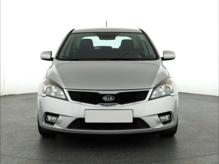 Kia Cee´d, 2011 - pohled č. 2
