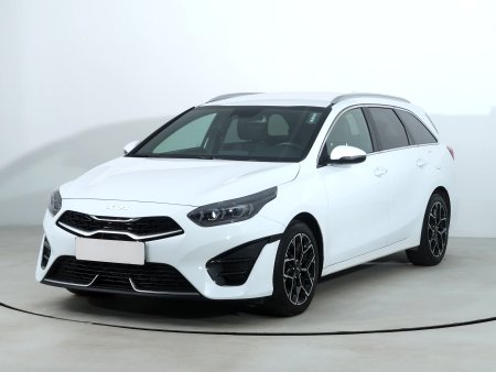 Kia Cee´d, 2021 - pohled č. 3