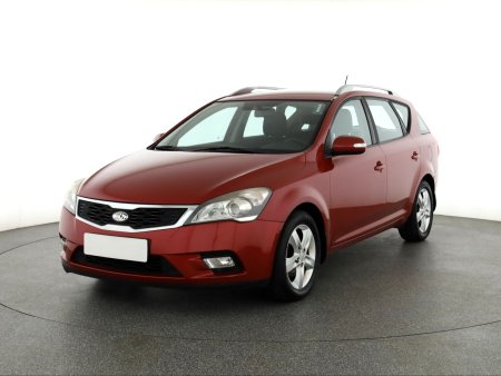 Kia Cee´d, 2010 - pohled č. 3