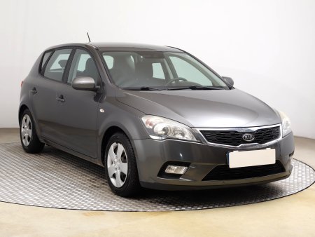 Kia Cee´d, 2010